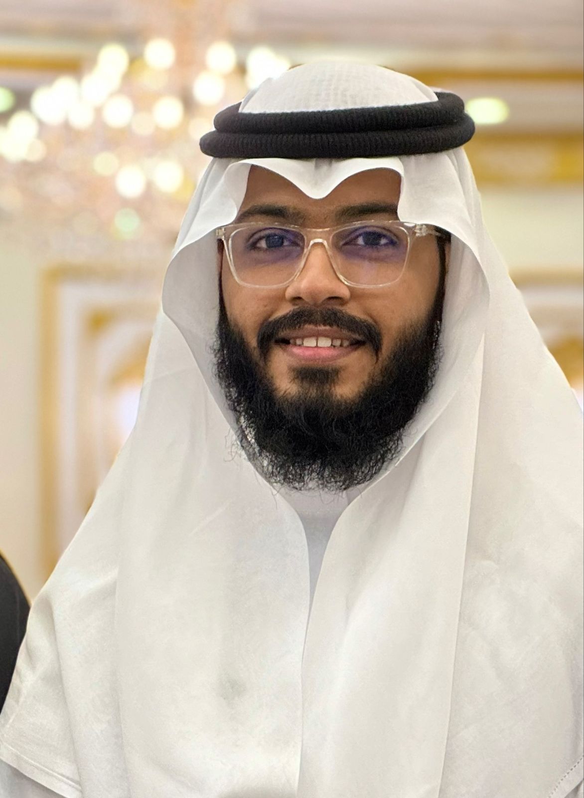 المؤثر اسامة الحكمي: تحديت نفسي لتقديم أفضل أسلوب للتوعية ونشر العلم بطريقة جاذبة