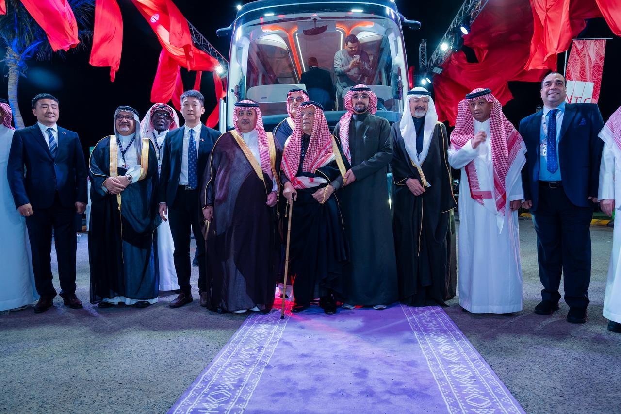 1740399017 1 102.jpg