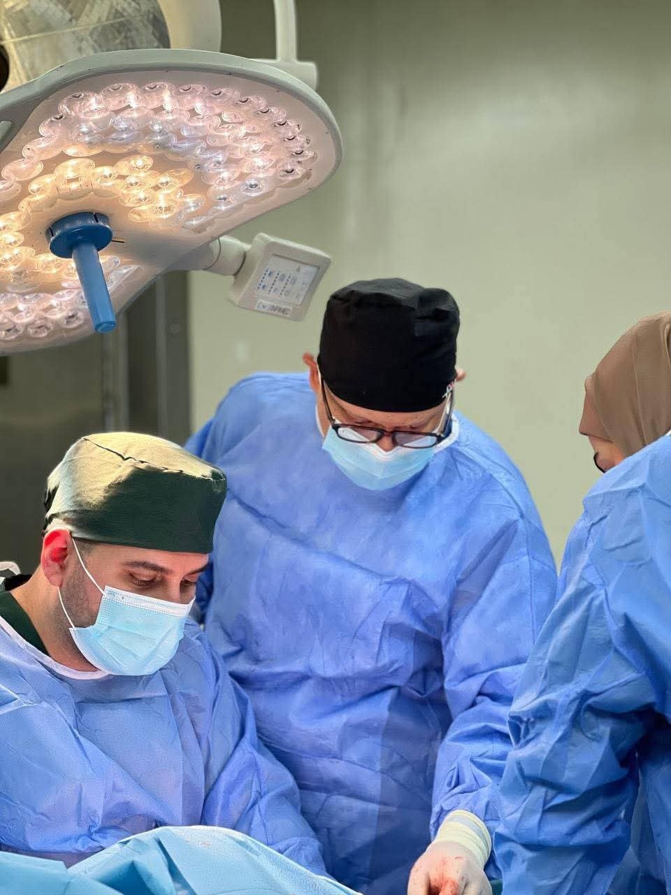 مستشفى يجري عمليتين لارجاع الورك