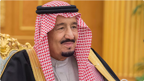 خادم الحرمين يوافق على منح وسام الملك عبدالعزيز لـ 200 مواطن ومواطنة تبرعوا بأعضائهم