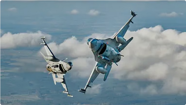 الساعة النووية تدقّ فوق بحر الشمال مع انطلاق مناورات الناتو "ستيدفاست نون"