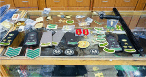 المناطق 1, اللجنة الأمنية بإمارة الرياض تغلق 3 محال وتصادر رتبًا وشعارات عسكرية مخالفة اللجنة الأمنية بإمارة الرياض تغلق 3 محال وتصادر رتبًا وشعارات عسكرية مخالفة