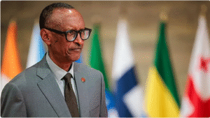 رئيس جمهورية رواندا يغادر الرياض وفي مقدمة مودعيه نائب أمير المنطقة