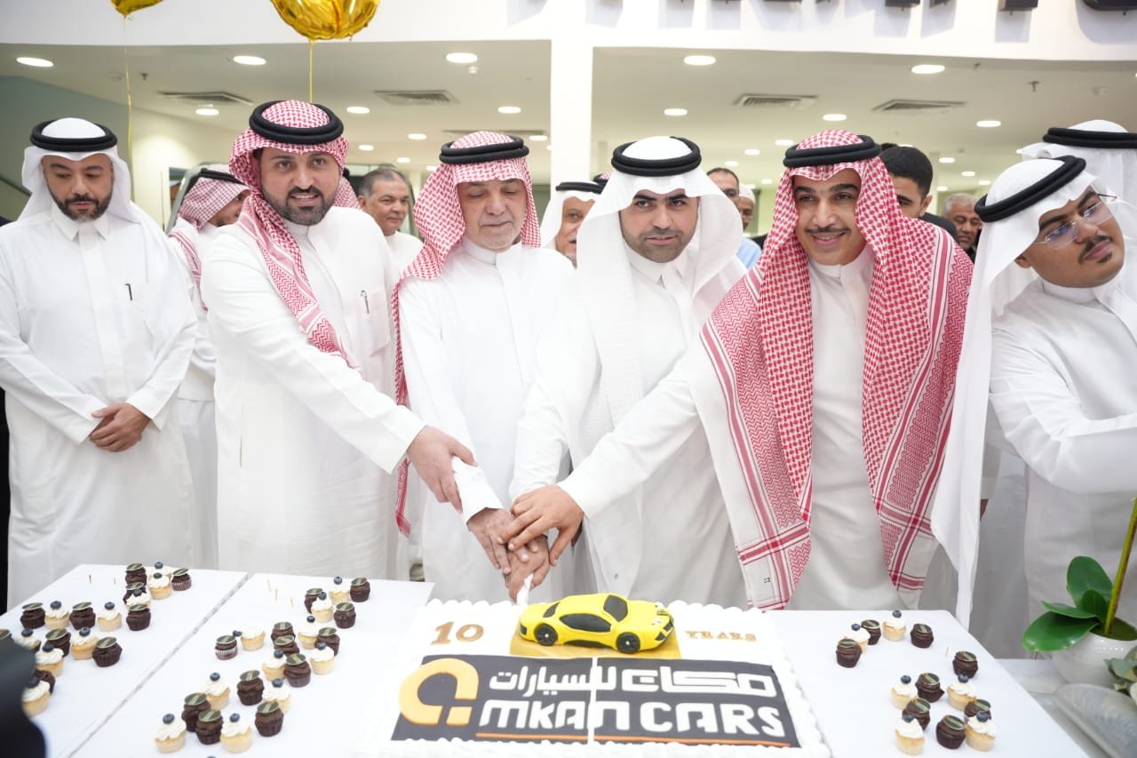 *رجل الأعمال المهندس عبدالقادر نايته يحتفل بمرور (10) سنوات من الإنجاز في عالم السيارات*