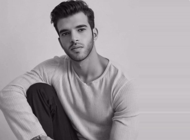 من الموضة إلى الموسيقى.. غالي يطلق كليب "بعد البعد"