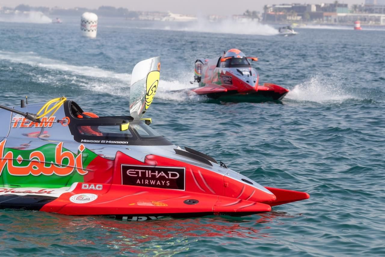 انطلاق أولى التصفيات التأهيلية للجولة الرابعة من بطولة العالم لسباقات الزوارق السريعة الفورمولا1 (F1H20)