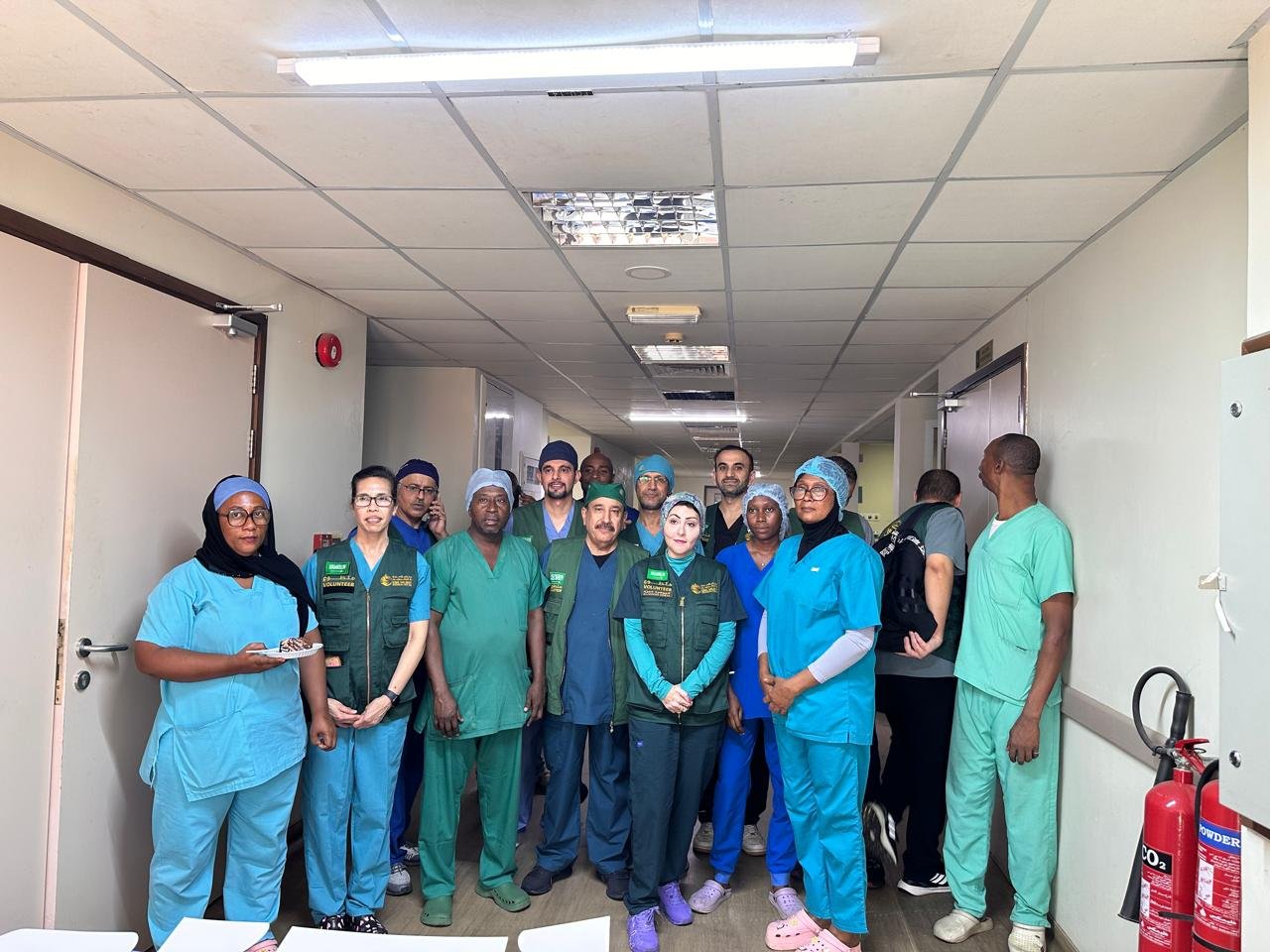 «البلسم» تختتم حملتها الطبية في جزر القمر وتنجح في إجراء 122 عملية جراحية وفحص 203 مرضى