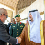 رئيس وزراء جمهورية كوبا يغادر الرياض و نائب أمير المنطقة في مقدمة مودعيه