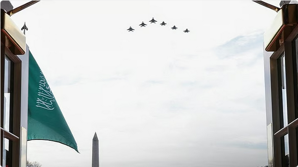 تحليق طائرات حربية فوق البيت الأبيض ترحيبًا بقدوم ولي العهد الأمير محمد بن سلمان