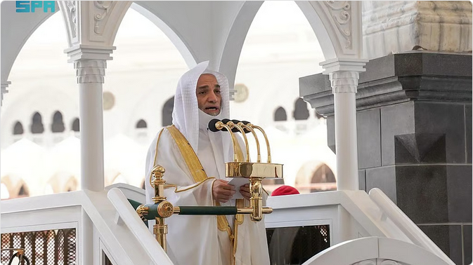 خطيب المسجد الحرام الشيخ فيصل غزاوي: الابتلاء على قدر إيمان العبد يتنوع بين الخير والشر ويمضي على كل الخلق.