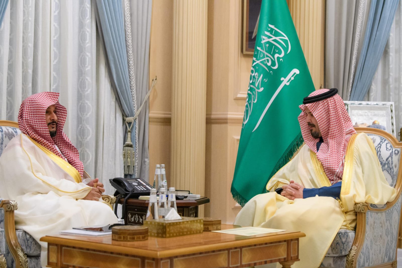 سمو أمير المدينة المنورة يدشّن التصفيات الأولية للمسابقة المحلية على جائزة الملك سلمان بن عبدالعزيز لحفظ القرآن الكريم وتلاوته وتفسيره