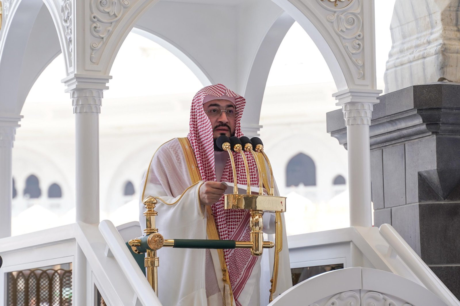 إمام وخطيب المسجد الحرام : اعتياد المعاصي دليل خذلان وحرمان وابتعاد عن رحمة الله