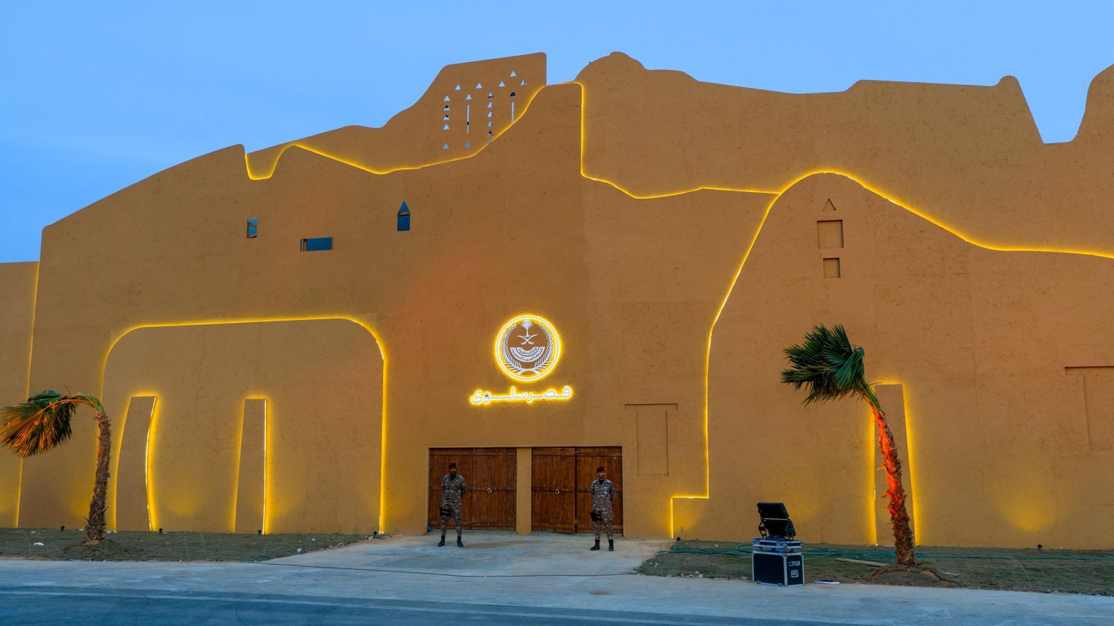 وزارة الداخلية وإمارات المناطق والقطاعات الأمنية تشارك في مهرجان الملك عبدالعزيز للإبل الـ (10) بالصياهد