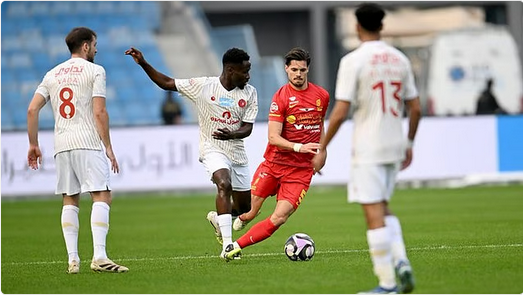 التعادل الإيجابي يحسم مواجهة القادسية و ضمك