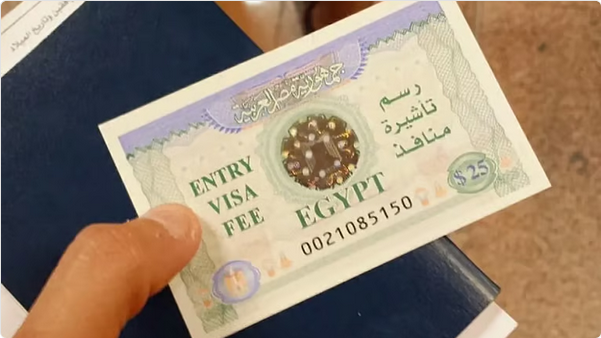 مصر تحسم الجدل: لا زيادة في رسوم التأشيرة السياحية