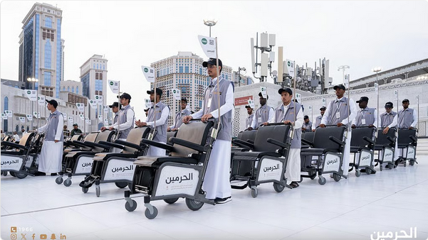 لخدمة ضيوف الرحمن.. مسارات مخصصة لكبار السن وذوي الإعاقة بالمسجد الحرام.