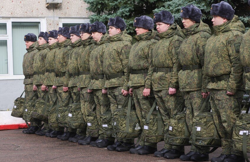 مرسوم روسي باستدعاء 261 ألف مجنّد للخدمة الإلزامية خلال عام 2026