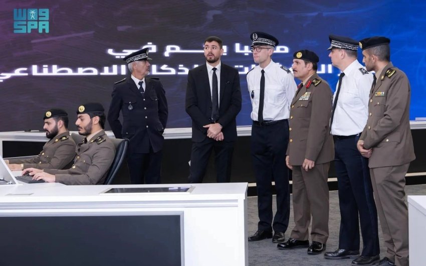 الفريق البسامي يبحث مع وفد من شرطة باريس مجالات التعاون والتنسيق الأمني