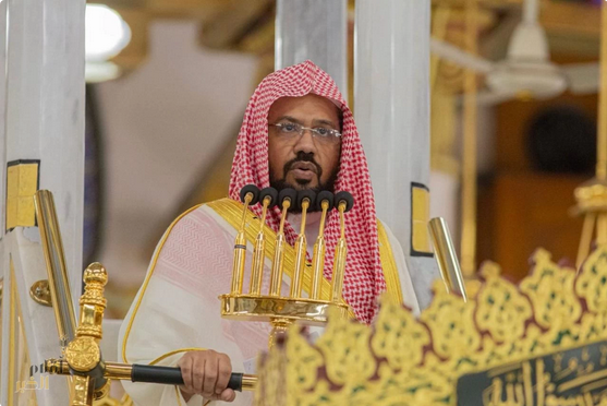 خطيب المسجد النبوي: القرآن الكريم واحة السكينة ومصدر "الحياة الطيبة" الحقيقي