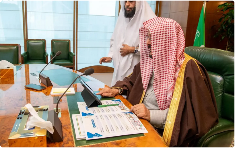 قرابة 30 مليون خدمة.. آل الشيخ يطلق المرحلة الثانية لتوعية المعتمرين