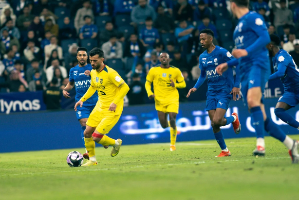 "زلزال" الهلال يضرب الحزم بثلاثية.. وقطار "الزعيم" يبتعد بصدارة روشن