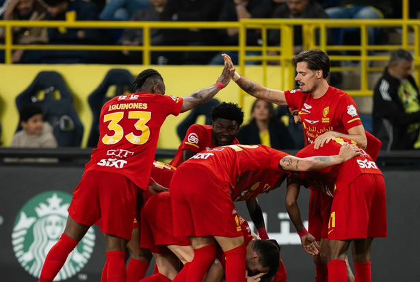 القادسية يصعق النصر.. و"العالمي" يبتعد عن الصدارة