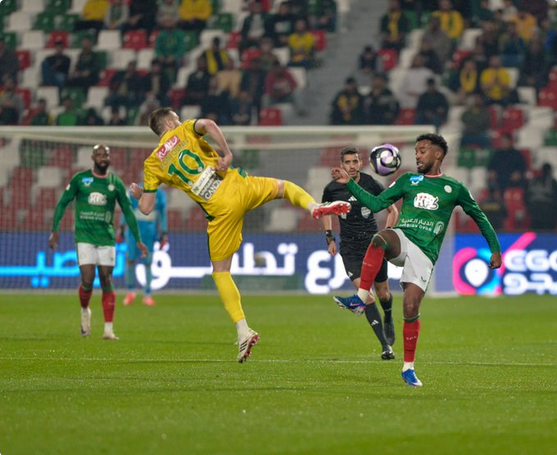 ديربي الشرقية.. ريمونتادا "الخليج" تصفع الاتفاق في الأنفاس الأخيرة