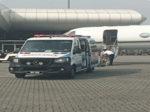 سفارة المملكة بماليزيا تُخلي مواطنة بطائرة طبية لاستكمال علاجها في الوطن