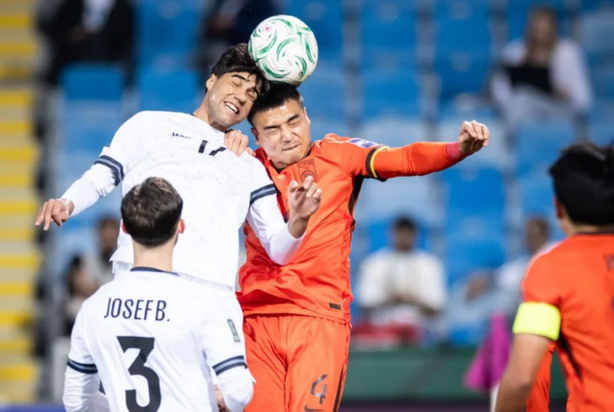 تعادل سلبي يفتتح مشوار العراق والصين في "آسيا تحت 23" بالرياض