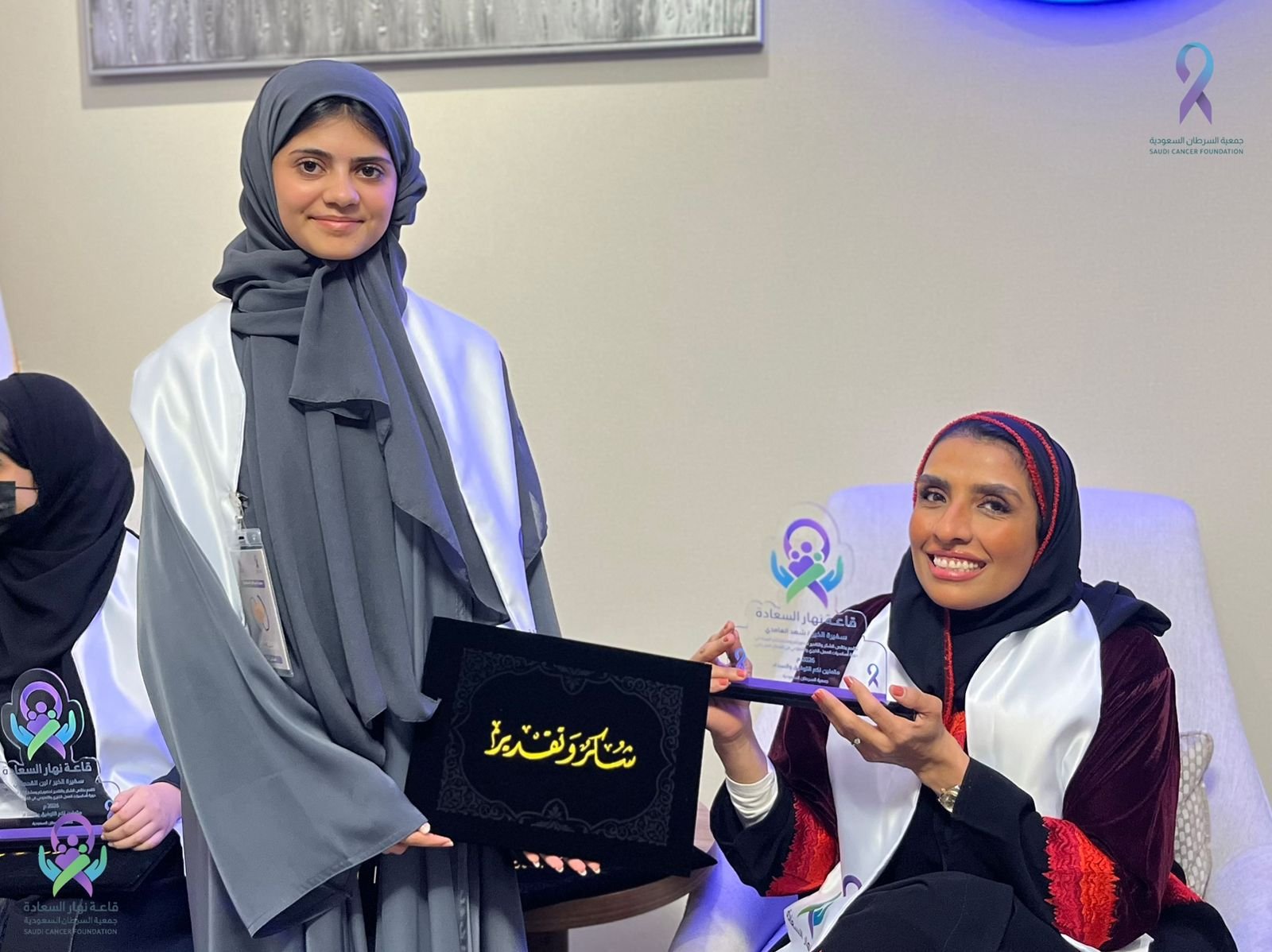 تخريج الدفعة الثانية (طالبات) لدورة "قوة التطوع" بجمعية السرطان السعودية