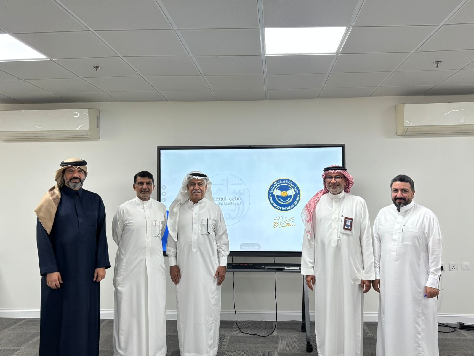 جمعية سيهات توقّع شراكة مجتمعية مع سلمى المطرود لتعزيز رعاية الطفولة وبناء الأسرة