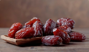 دليلك الرمضاني للصحة والنشاط: سر "التمر" في الإفطار و5 أطعمة احذر تناولها في السحور