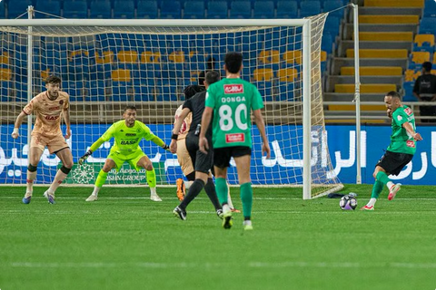 ليلة "نجمية" للتاريخ.. النجمة يقص شريط انتصاراته في دوري روشن بإسقاط الخلود