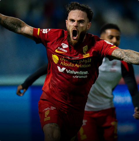 رأسية "نانديز" في الوقت القاتل تدفع بالقادسية إلى المربع الذهبي على حساب نيوم