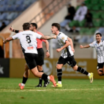 الشباب يهدر فوزاً ثميناً أمام النهضة العماني ويتعقد موقفه في بطولة الخليج