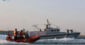 حرس الحدود يقيم عروضًا برية وبحرية احتفاءً بيوم التأسيس