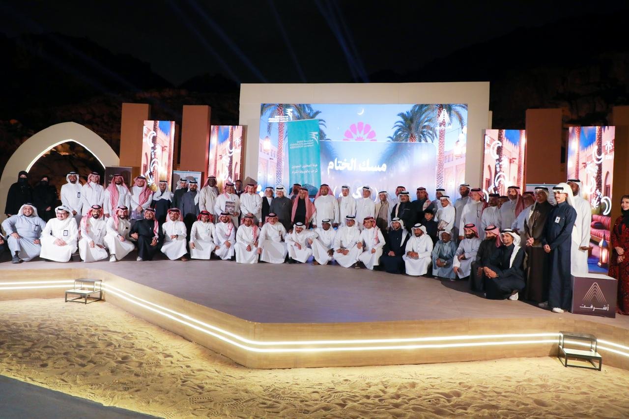 صحفيو مكة يحتفلون بزملاء الحرف في قلب التاريخ