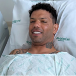 كارلوس جونيور يغيب عن نادي الشباب حتى نهاية الموسم بعد جراحة ناجحة