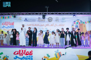 مسرح شتاء الباحة بالمخواة يحتضن فعاليات عيد الفطر وسط حضور كثيف