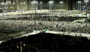 ختم القرآن في المسجد النبوي ليلة 29 رمضان وسط تنظيم وخدمات متكاملة للمصلين