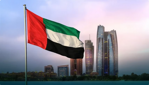 سقوط شظايا صاروخ معترض في بني ياس بأبوظبي يودي بحياة شخص