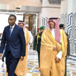 رئيس وزراء الصومال يغادر جدة بعد زيارة المملكة