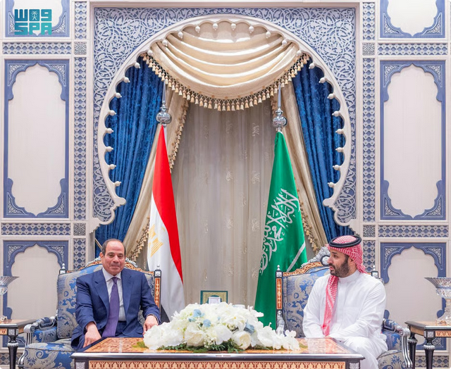 ولي العهد والرئيس المصري يبحثان تطورات الأوضاع الإقليمية