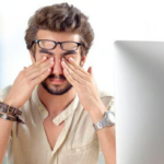 8 إشارات خفية تدل على إجهاد العين بسبب الشاشات… انتبه لها قبل أن تتفاقم