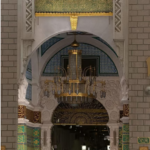 باب السلام في المسجد النبوي.. معلم معماري يجسد جمال الفن الإسلامي