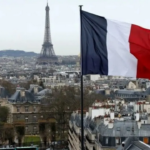 فرنسا تسمح مؤقتًا للطائرات الأميركية باستخدام قواعدها بالشرق الأوسط