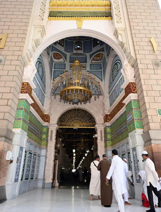 ممر السلام بالمسجد النبوي يخدم أكثر من 70 ألف زائر يوميًا