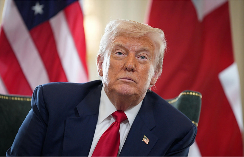 ترامب يلوّح بالسيطرة على «خارك» ويكشف تطورات المفاوضات مع إيران