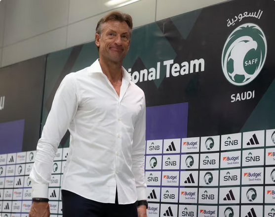 رينارد يعقد مؤتمرًا صحفيًا في جدة للحديث عن مواجهة الأخضر ومصر استعدادًا لمونديال 2026