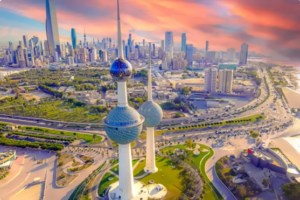 الصحة الكويتية: وفاة طفلة إثر سقوط شظايا على منطقة سكنية في العاصمة